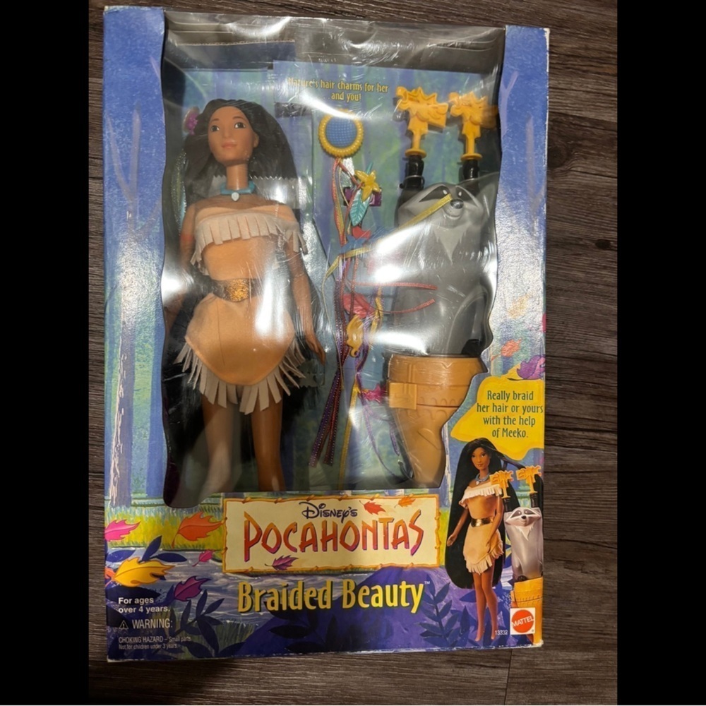 Vintage Pocahontas Barbie from 1995 New - Picture 5 of 5